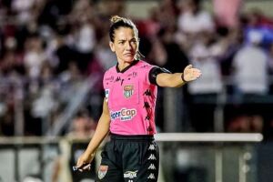 Daiane Muniz vai apitar o Cl&aacute;ssico dos Cl&aacute;ssicos.