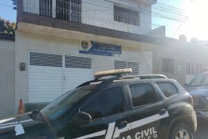 Delegacia da Pol&iacute;cia Civil.