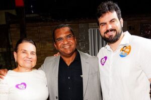 Elcione Ramos, Naate Gomes e C&eacute;sar Ramos. 