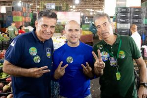 Coronel Feitosa e Coronel Meira cumprem agenda de campanha no Ceasa, no Recife.
