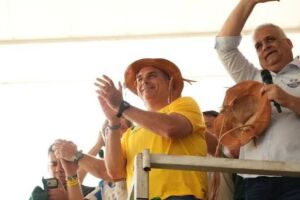 A campanha de Fl&aacute;vio Bolsonaro (PL) definiu os detalhes da passagem do candidato &agrave; Presid&ecirc;ncia por Pernambuco.