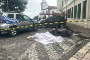 Homem &eacute; morto a tiros em Olinda.