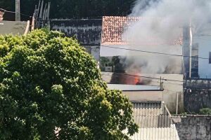 Inc&ecirc;ndio em Jaboat&atilde;o.