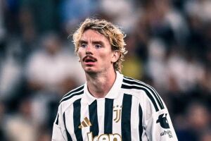 Juventus estreia na Europa League.