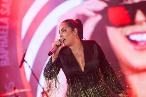 Raphaela Santos na terceira noite do Igarafest 2026.