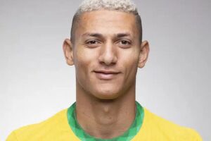 Richarlison recebe t&iacute;tulo de Cidad&atilde;o Paraibano.