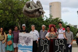 Circuito da Mem&oacute;ria utiliza interven&ccedil;&otilde;es teatrais para apresentar locais relacionados &agrave; repress&atilde;o pol&iacute;tica no Recife.