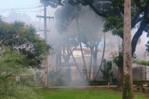 Inc&ecirc;ndio atinge laborat&oacute;rio de f&iacute;sica da UFPE