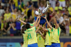 Sele&ccedil;&atilde;o Brasileira em partida na Arena Pernambuco