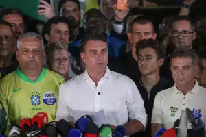 Discurso de Fl&aacute;vio Bolsonaro que n&atilde;o reconhece vit&oacute;ria democr&aacute;tica de Lula nas elei&ccedil;&otilde;es 2026.