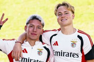 Benfica enfrenta Omonia na Europa League.