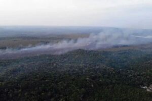 Governo federal refor&ccedil;a combate a inc&ecirc;ndios florestais no Par&aacute; com 13 aeronaves.