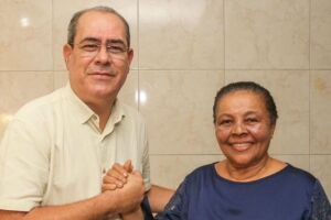 Vel&oacute;rio da vice-prefeita de Jaboat&atilde;o, Irm&atilde; Babate, continua nesta segunda (26), com sepultamento &agrave;s 14h.