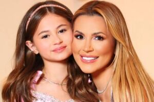 Interna&ccedil;&atilde;o da filha de Deolane ap&oacute;s crise de p&acirc;nico &eacute; descoberta pela influenciadora na TV, diz irm&atilde;.