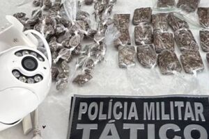 Pol&iacute;cia Militar apreende maconha e materiais ligados ao tr&aacute;fico em Paulista.