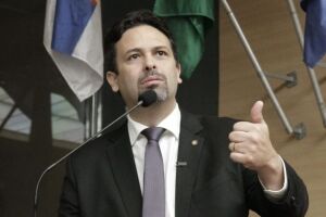 Felipe Alecrim.