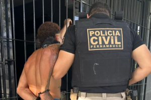 Pol&iacute;cia prende envolvidos em tr&aacute;fico de drogas em Caruaru