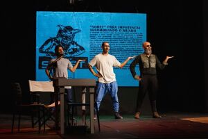 "A Inven&ccedil;&atilde;o do Nordeste" inicia temporada na Caixa Cultural Recife.