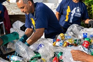 Opera&ccedil;&atilde;o de coleta seletiva que recuperou 1.370,88 quilos de materiais recicl&aacute;veis em Olinda.