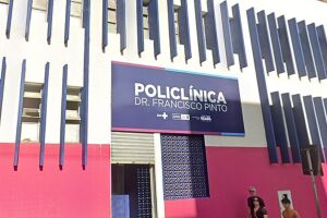 Policl&iacute;nica Francisco Pinto, em Campina Grande.