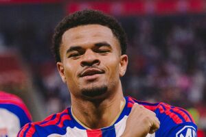 Lyon enfrenta o Lens pela Ligue 1, fora de casa.