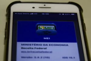 MEI.