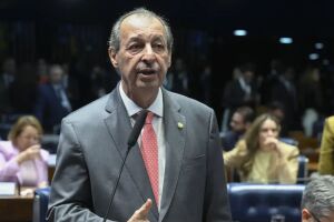 Omar Aziz0.