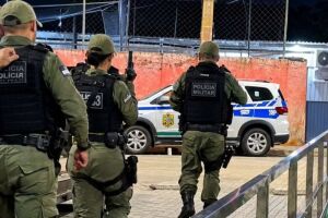Policiais militares de Pernambuco.