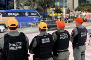 Policiais Militares de Pernambuco.