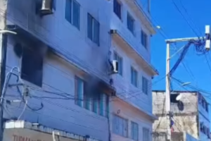 Inc&ecirc;ndio atinge ONG em Bras&iacute;lia Teimosa, no Recife, ap&oacute;s explos&atilde;o de botij&atilde;o de g&aacute;s 