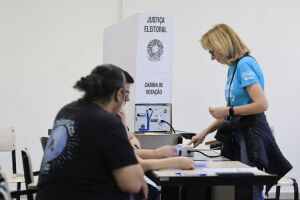 Brasileiros v&atilde;o &agrave;s urnas neste domingo, 4 de outubro, no 1&deg; turno das elei&ccedil;&otilde;es