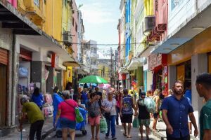Com&eacute;rcio no centro do Recife