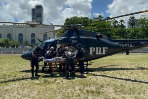 Atendimento de helic&oacute;ptero da PRF a beb&ecirc; de 1 ano e 11 meses 