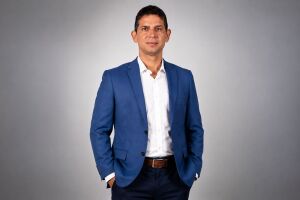 Julio Cesar Pimentel, mestre em Administra&ccedil;&atilde;o pela USP e especialista em gest&atilde;o, marketing e sistemas de informa&ccedil;&atilde;o.