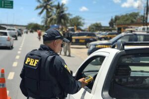 PRF inicia Opera&ccedil;&atilde;o Finados nas rodovias federais de Pernambuco.