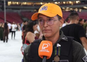 Soldado Carina Cl&eacute;ures de Moura Albuquerque.