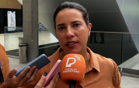 Raquel Lyra sobre a greve dos ônibus: 'essa discussão é feita pelo sindicato das empresas de ônibus com o Grande Recife'Imagem: Beto Dantas/Portal de Prefeitura