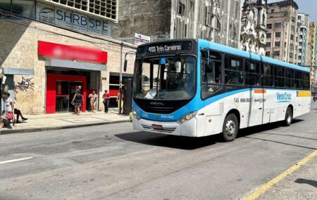 Empresa Vera Cruz deixa de operar linhas de ônibus do Grande Recife Consórcio.