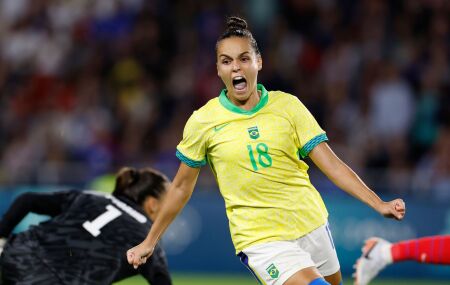 Brasil tenta OURO INÉDITO na FINAL olímpica do futebol feminino; saiba onde assistir.