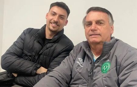 Jair Renan e Bolsonaro.