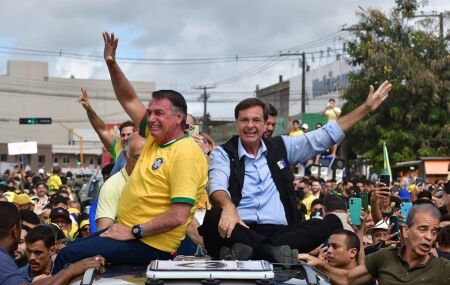 Bolsonaro e Gilson Machado.