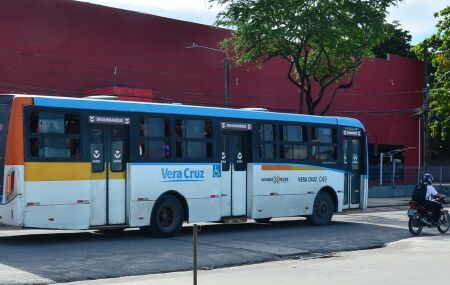 Ônibus da Vera Cruz.