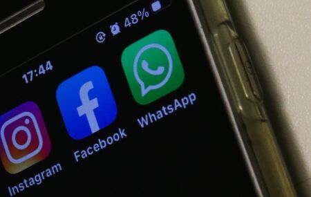 Instagram, Facebook e Whatsapp pertencem a empresa Meta