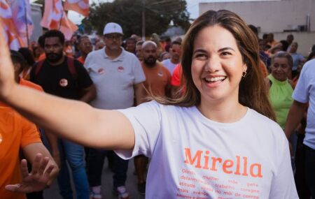 Candidata a prefeitura de Olinda, Mirella Almeida. 