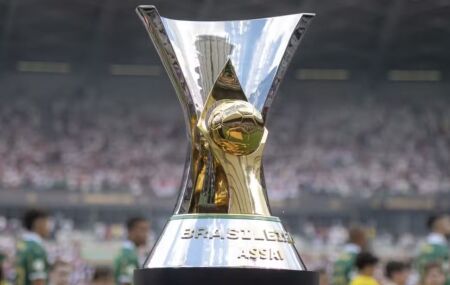 Trof&eacute;u do Brasileir&atilde;o.