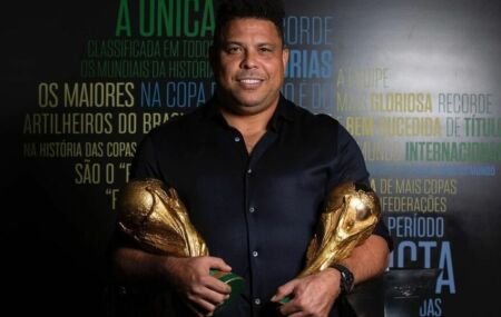 Ronaldo Fen&ocirc;meno vira dono da Inter de Limeira ao lado de Roberto Carlos.