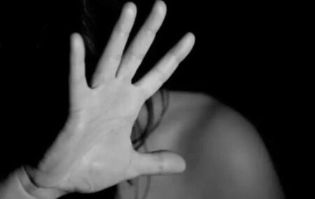 Imagem ilustrativa de mulher.