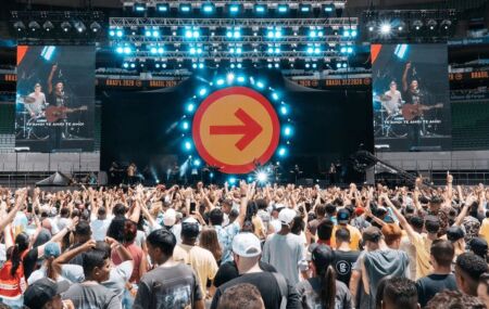 The Send Brasil re&uacute;ne mais de 40 mil pessoas na Arena de Pernambuco