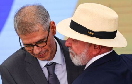 Ministro Sid&ocirc;nio Palmeira e presidente Lula.