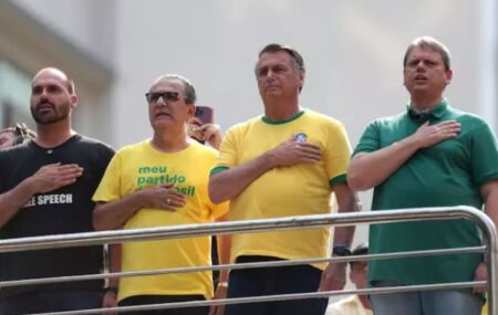 Lideran&ccedil;as bolsonaristas em manifesta&ccedil;&atilde;o pela a anistia.